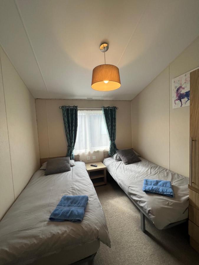Lodge Caravan On Holiday Park Chichester Luaran gambar