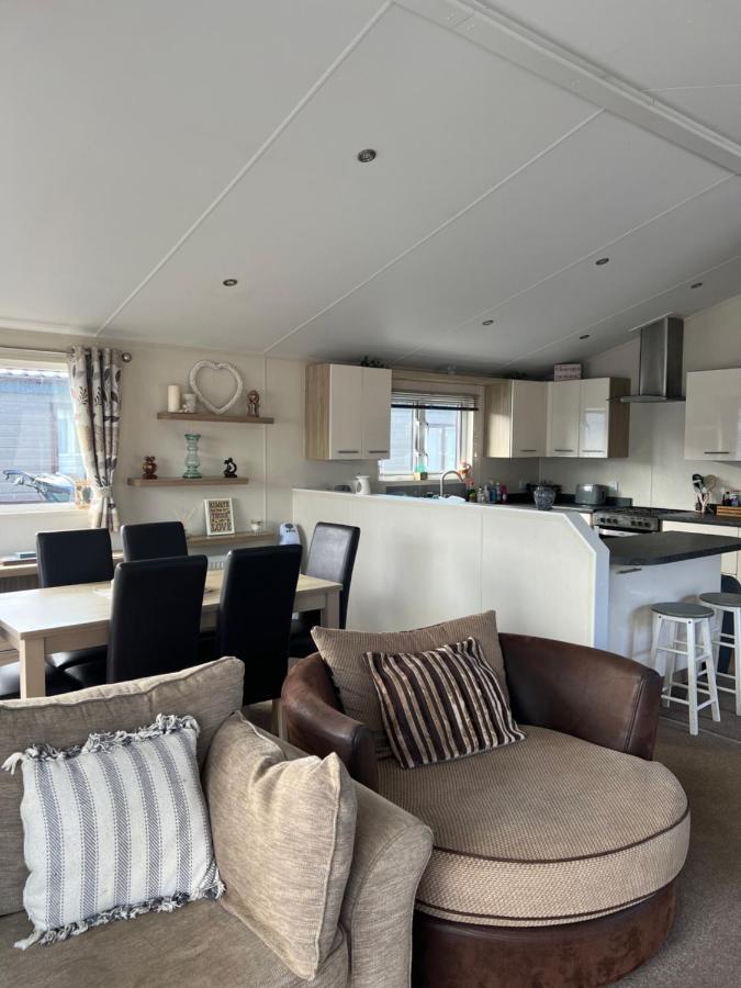Lodge Caravan On Holiday Park Chichester Luaran gambar